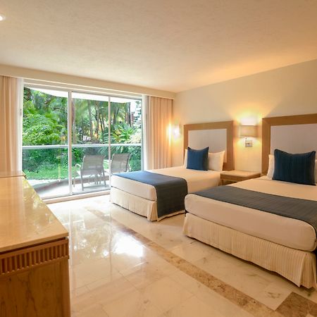 แกรนด์ พาร์ค รอยัล โกซูเมล ออล อินคลูซีฟ Hotel ภายนอก รูปภาพ Junior Suite