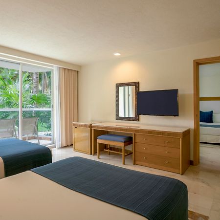 แกรนด์ พาร์ค รอยัล โกซูเมล ออล อินคลูซีฟ Hotel ภายนอก รูปภาพ Junior Suite