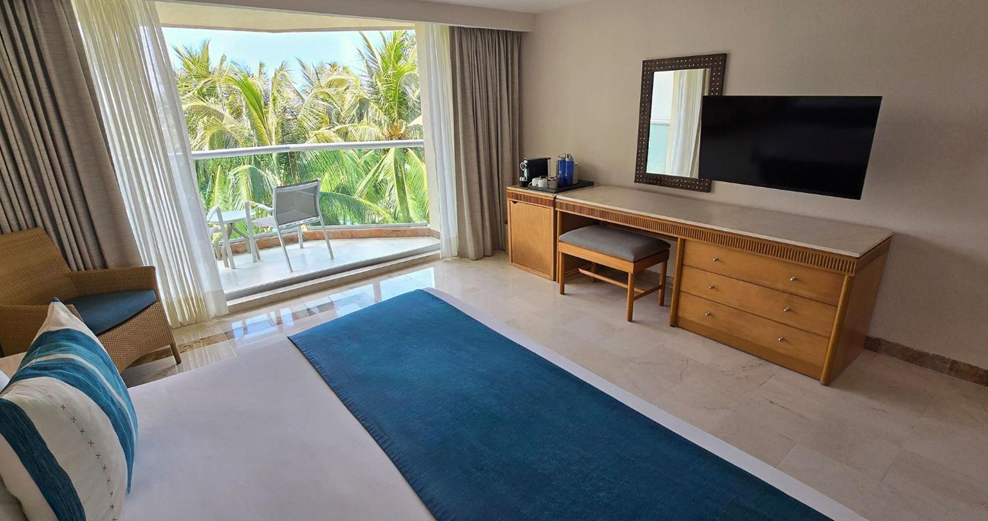 แกรนด์ พาร์ค รอยัล โกซูเมล ออล อินคลูซีฟ Hotel ภายนอก รูปภาพ